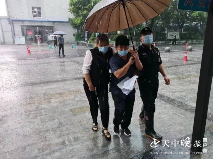 1658363549863158.jpg 1658363549863158.jpg